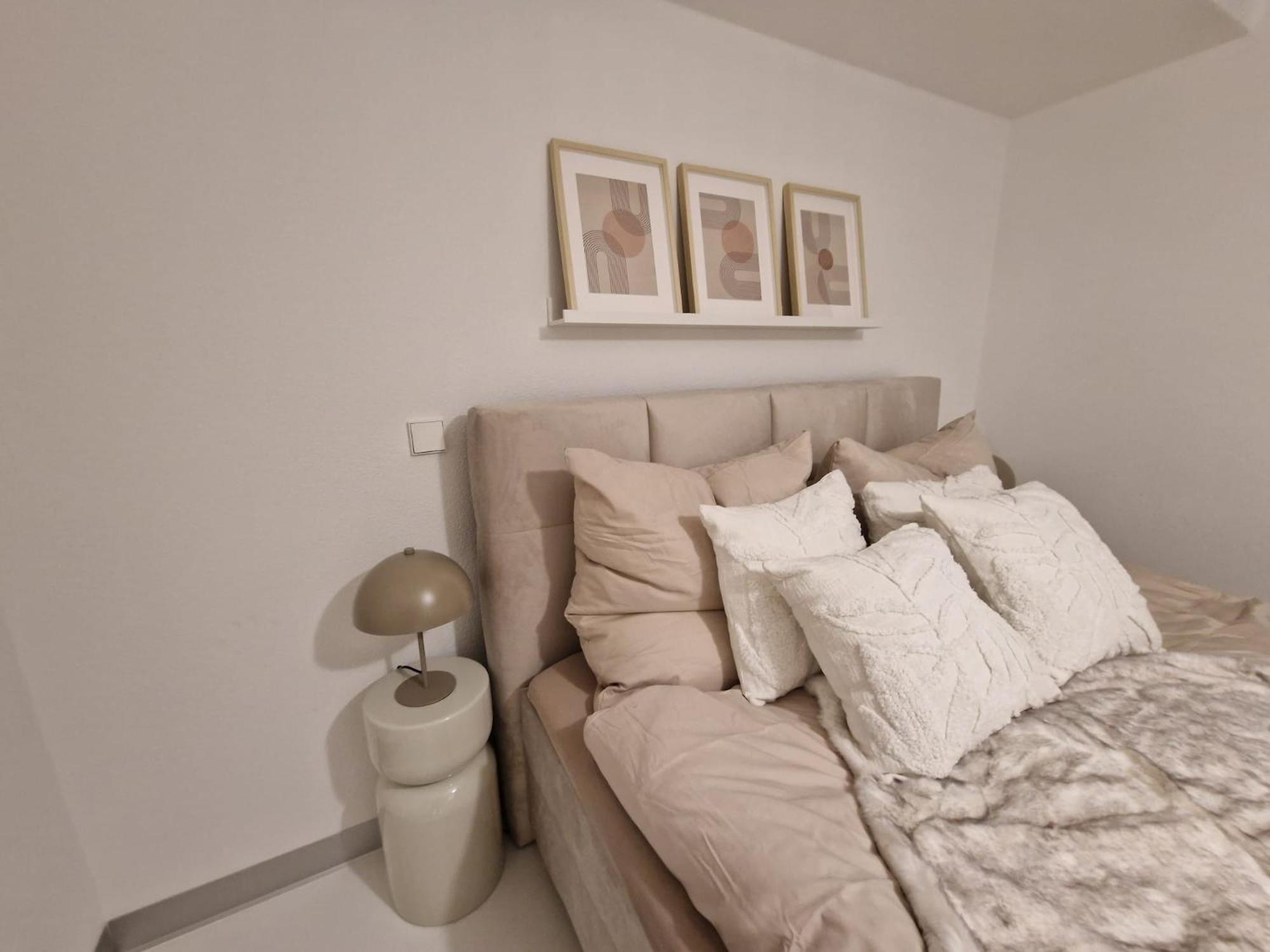 Stuttgart Lux Living - Stilvolles Wohnen Im Zentrum חדר תמונה